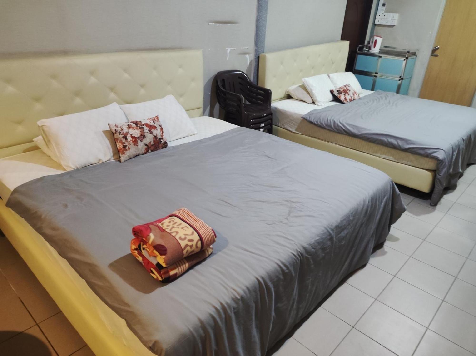 Horizon Inn 甘榜直落尼巴 外观 照片