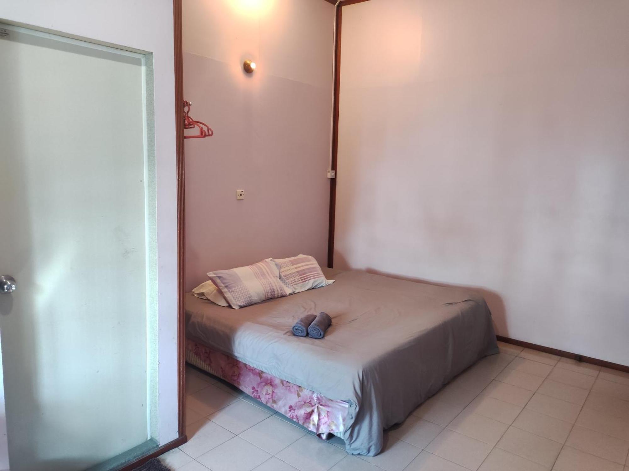 Horizon Inn 甘榜直落尼巴 外观 照片