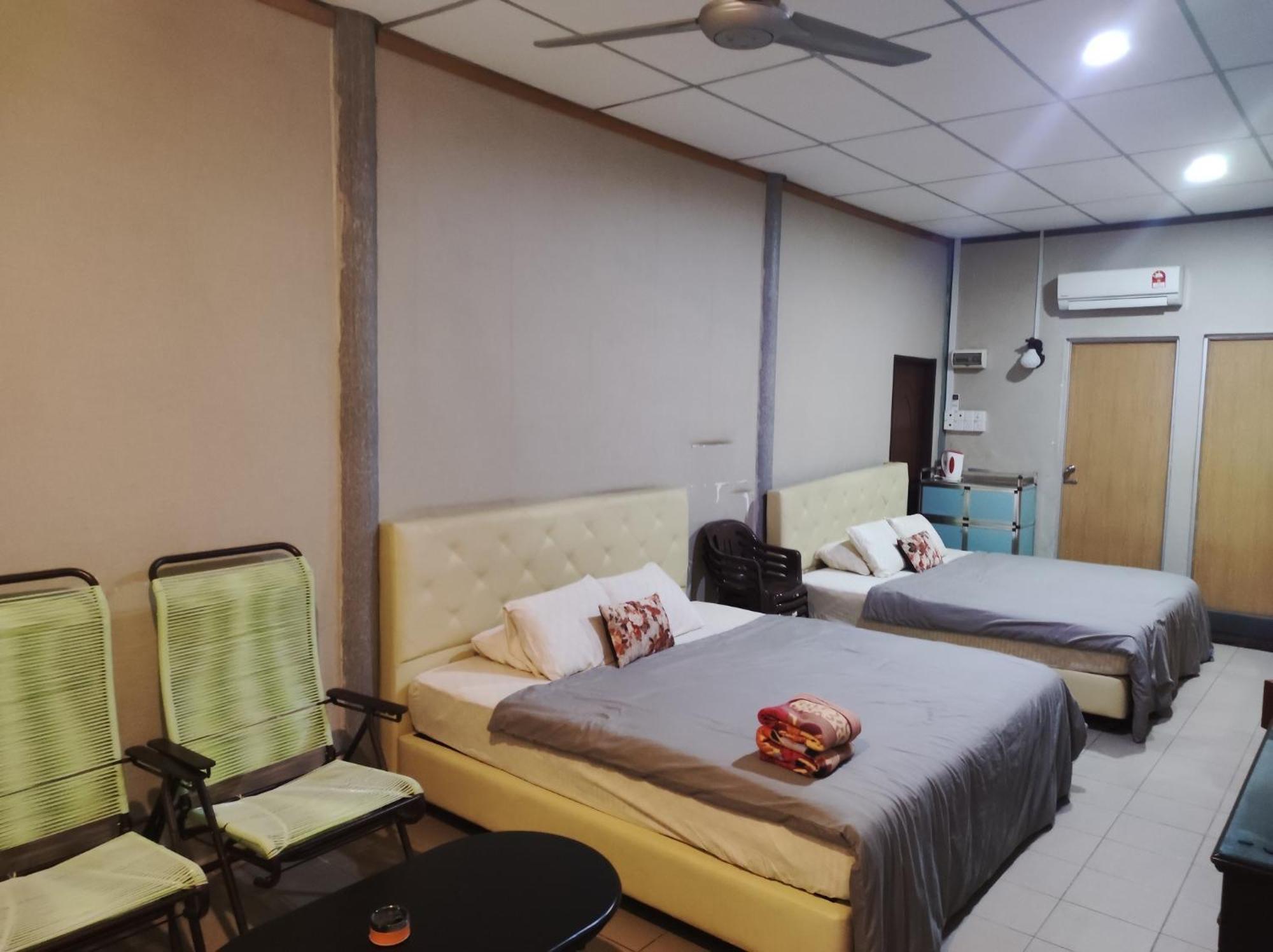 Horizon Inn 甘榜直落尼巴 外观 照片